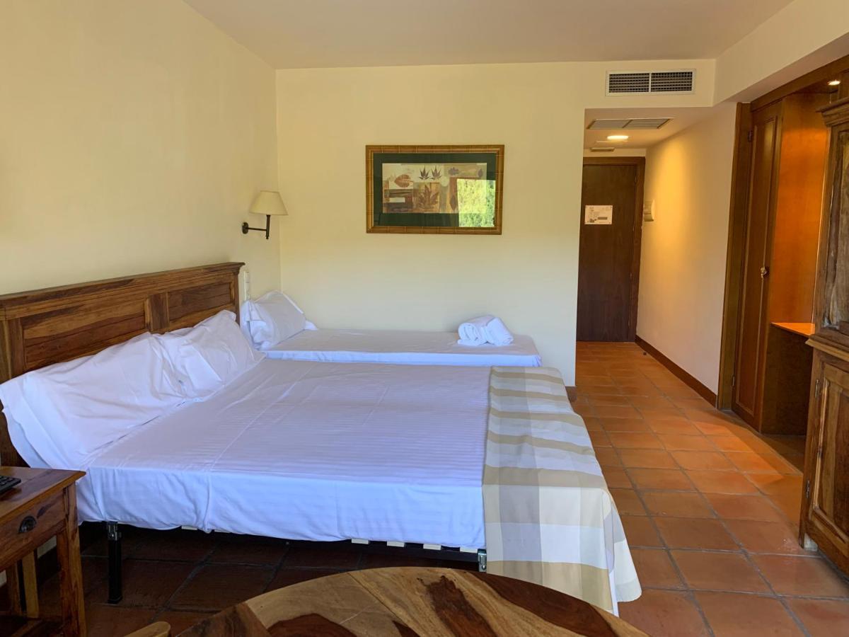 La Figuerola Hotel&restaurant 4*