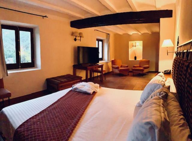 La Figuerola & Restaurant 4*