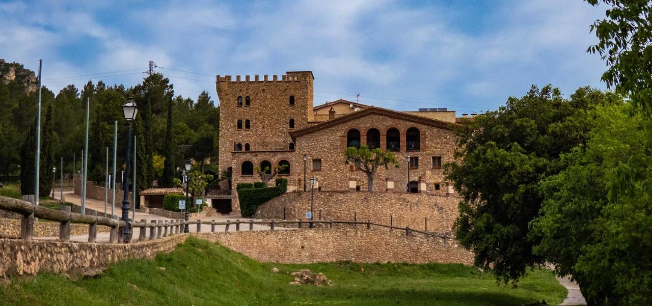 Hotel La Figuerola & Restaurant 4*